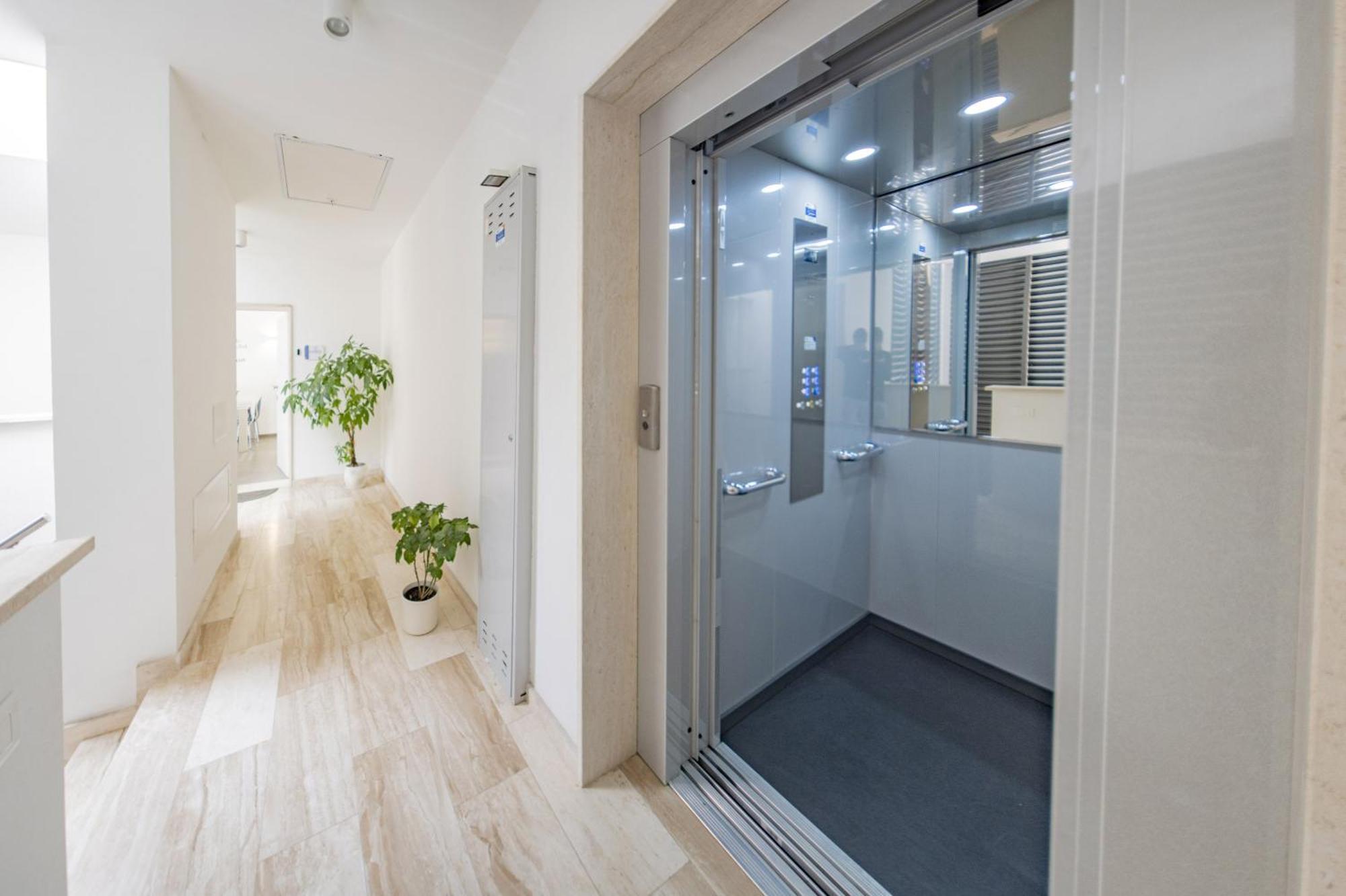Bcolors Rooms, Selargius Is Corrias Pirri Exterior photo